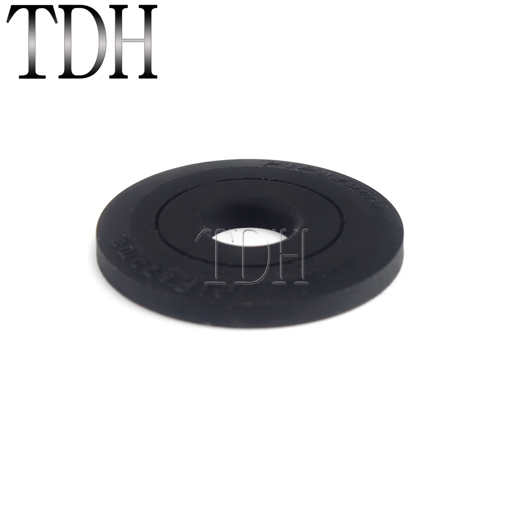 Driver Seat Rear Fender Rubber - Abu Garcia Reel Revo 评论和价格